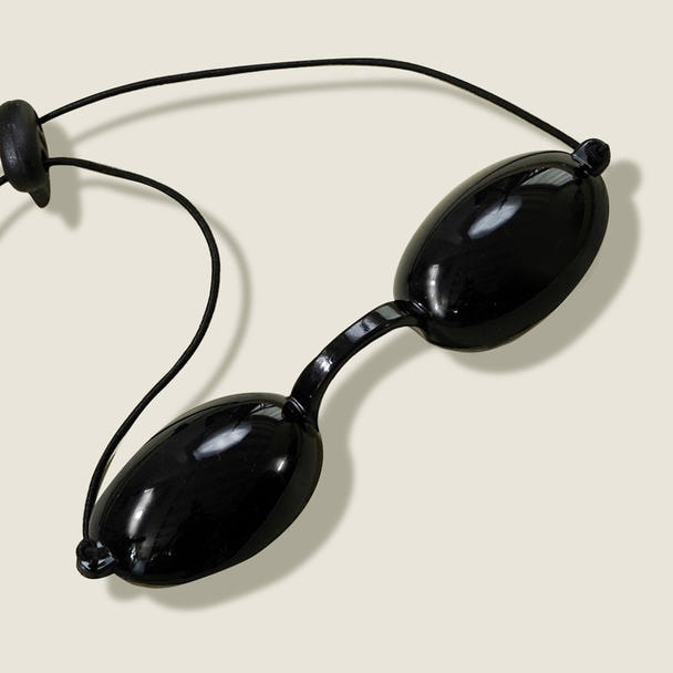 【beaupro】LCOAT 遮光ゴーグル（お客様用） 1