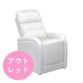 EYELASH GARAGE（アイラッシュガレージ）のリクライニングチェア