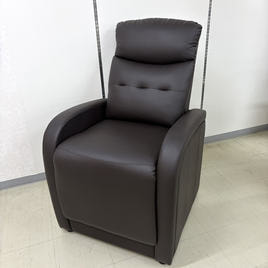 EYELASH GARAGE（アイラッシュガレージ）のリクライニングチェア